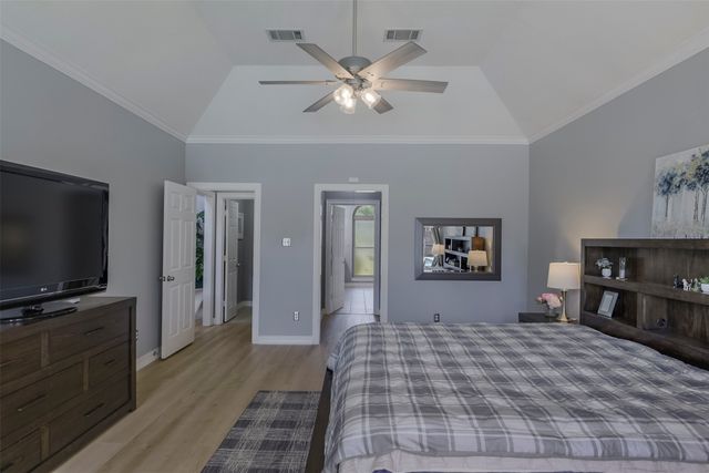 1200 Lakeway Drive, Plano, TX 75075