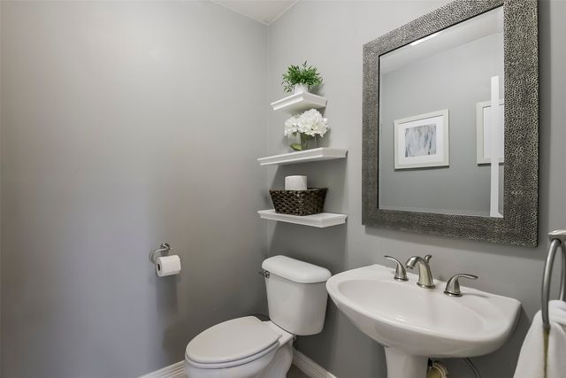 1200 Lakeway Drive, Plano, TX 75075