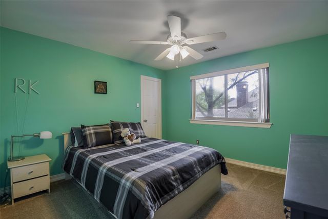 1200 Lakeway Drive, Plano, TX 75075