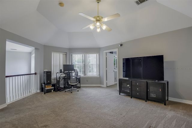 1200 Lakeway Drive, Plano, TX 75075