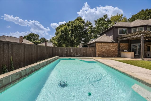 1200 Lakeway Drive, Plano, TX 75075