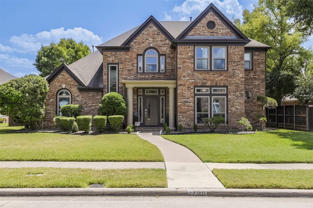 1200 Lakeway Drive, Plano, TX 75075