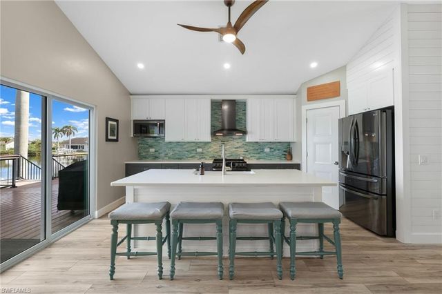 5100 Harborage DR, Fort Myers, FL 33908