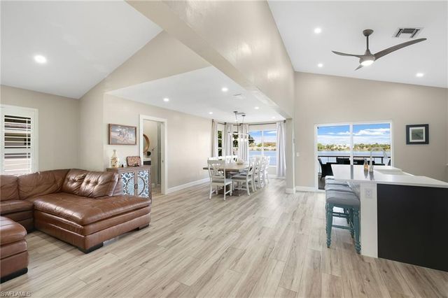 5100 Harborage DR, Fort Myers, FL 33908