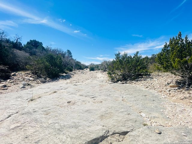 58 SD 43010, Rocksprings, TX 78880