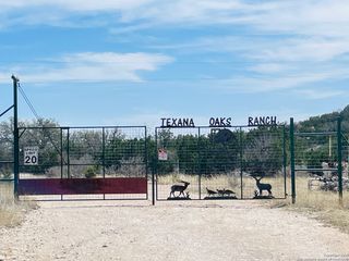 58 SD 43010, Rocksprings, TX 78880