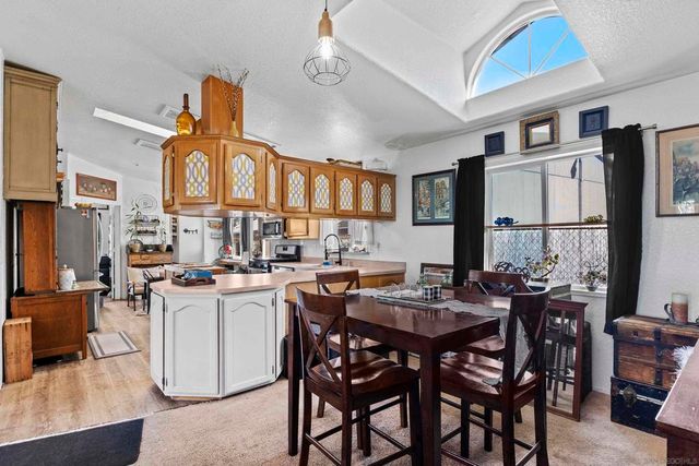 300 Thornton Dr 4, El Cajon, CA 92021