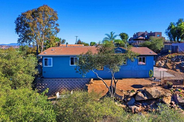 300 Thornton Dr 4, El Cajon, CA 92021