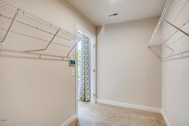 16 Saintsbury Drive, Fuquay Varina, NC 27526