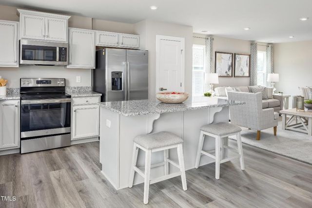 16 Saintsbury Drive, Fuquay Varina, NC 27526