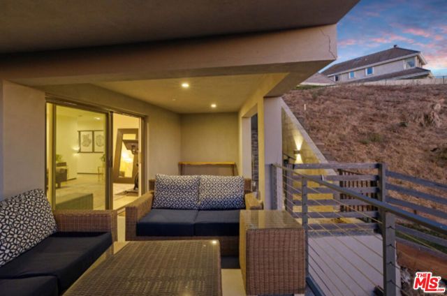 3004 Sequit Dr, Malibu, CA 90265