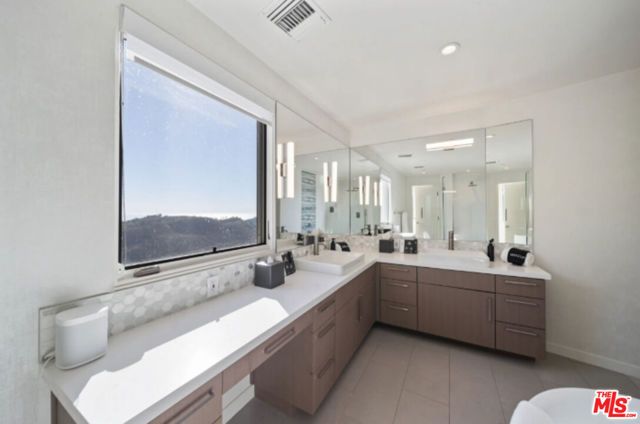 3004 Sequit Dr, Malibu, CA 90265