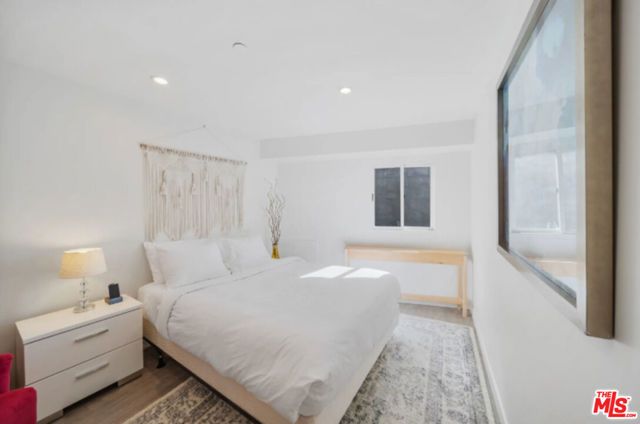 3004 Sequit Dr, Malibu, CA 90265