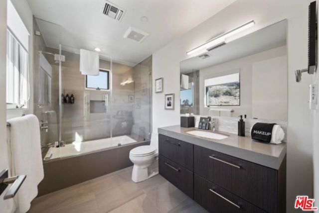 3004 Sequit Dr, Malibu, CA 90265