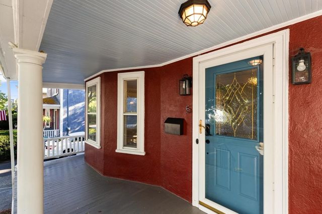 5 Walter St., Salem, MA 01970