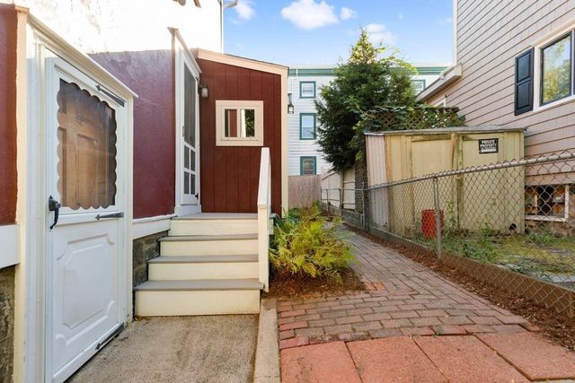 5 Walter St., Salem, MA 01970