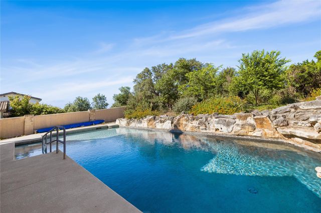 3907 Kite DR, Kerrville, TX 78028