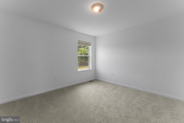 3600 PEBBLE RUN DR, Dover, PA 17315