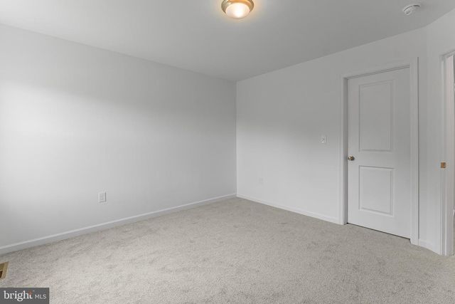 3600 PEBBLE RUN DR, Dover, PA 17315