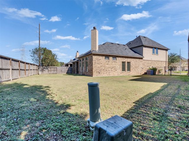 4954 Thunder Creek Lane, Sugar Land, TX 77479