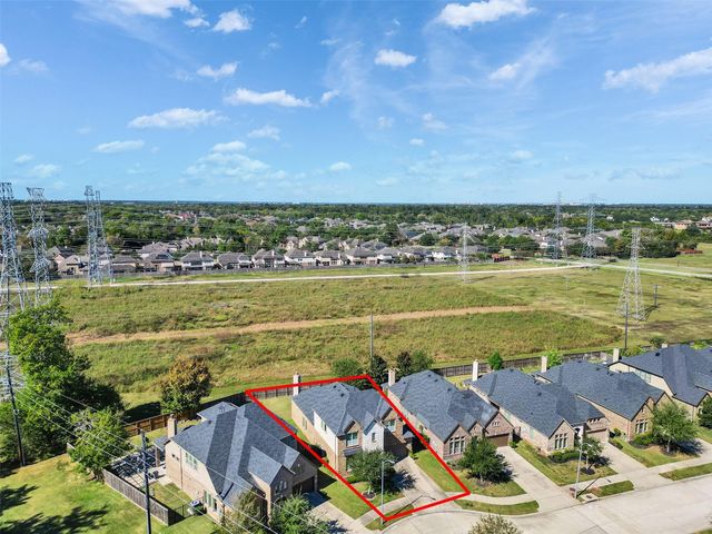 4954 Thunder Creek Lane, Sugar Land, TX 77479