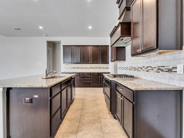 4954 Thunder Creek Lane, Sugar Land, TX 77479