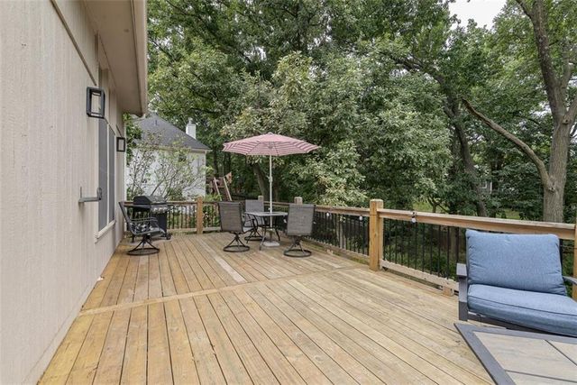 4214 NW 78th Street, Kansas City, MO 64151