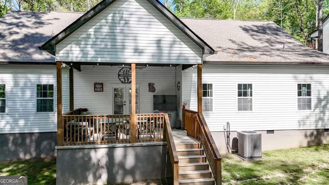366 Orchard Way SE, Calhoun, GA 30701