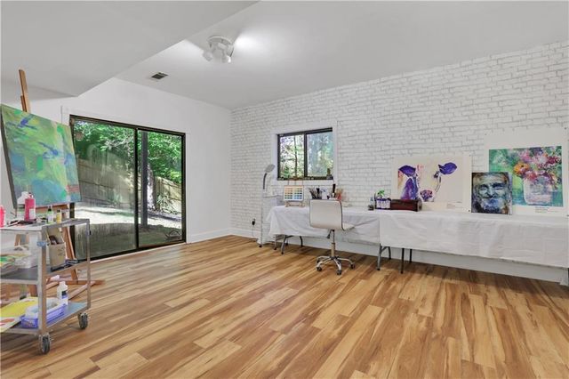 3452 Shawnee SE Trail, Smyrna, GA 30080