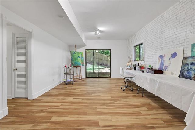 3452 Shawnee SE Trail, Smyrna, GA 30080