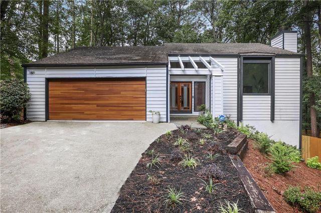 3452 Shawnee SE Trail, Smyrna, GA 30080