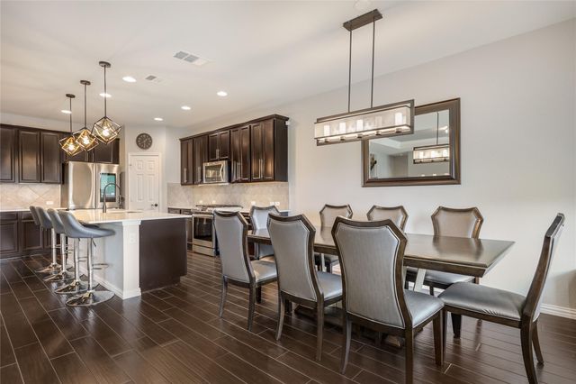 7013 Armagh DR, Austin, TX 78754