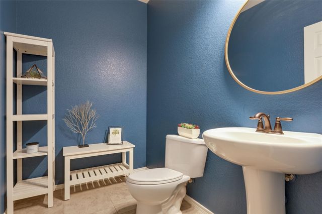 7013 Armagh DR, Austin, TX 78754