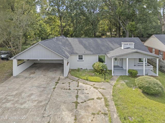 959 S Line Street, Grenada, MS 38901