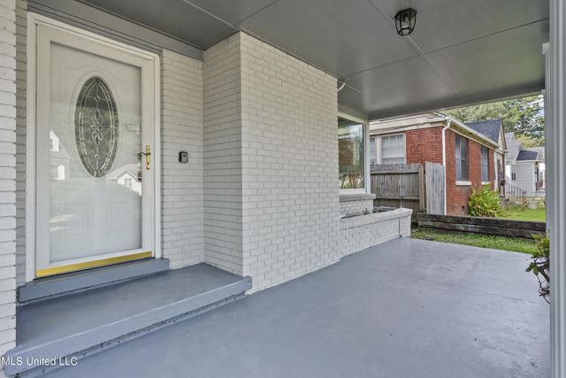 959 S Line Street, Grenada, MS 38901