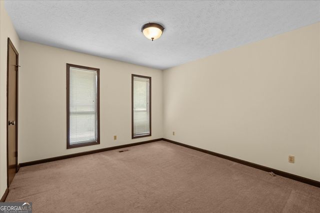 110 Lake Terrace Court, Carrollton, GA 30117