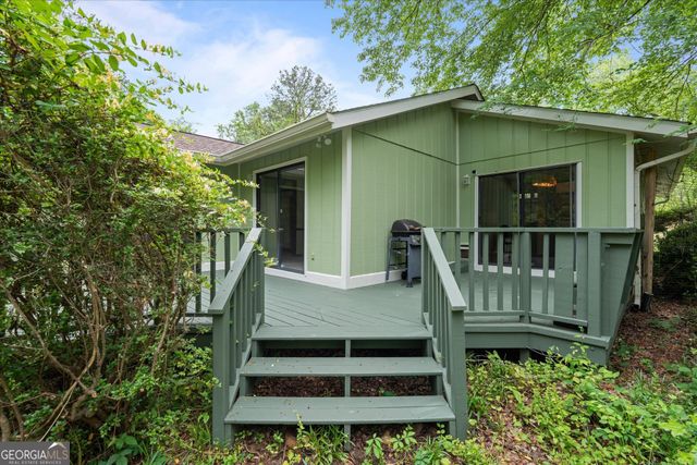 110 Lake Terrace Court, Carrollton, GA 30117