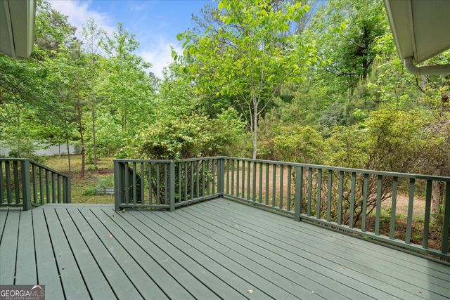 110 Lake Terrace Court, Carrollton, GA 30117