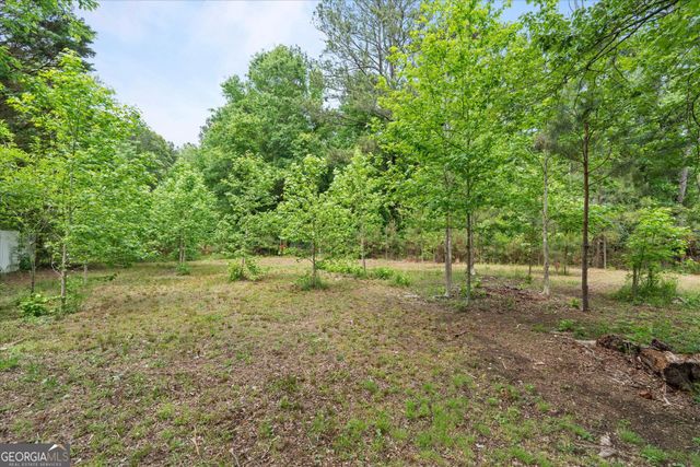 110 Lake Terrace Court, Carrollton, GA 30117
