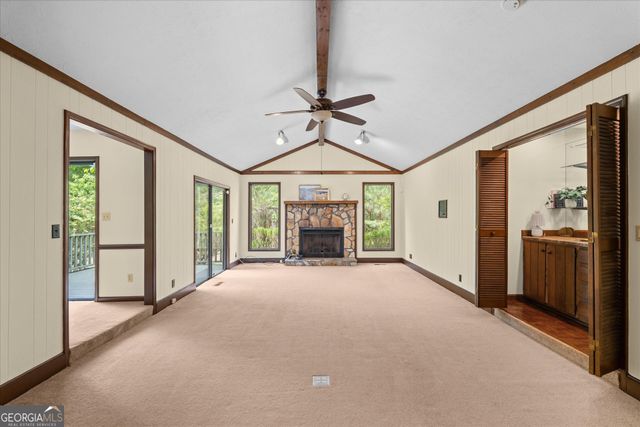 110 Lake Terrace Court, Carrollton, GA 30117