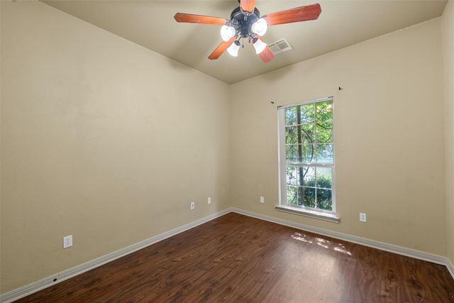 2524 Riders Way, Waco, TX 76712