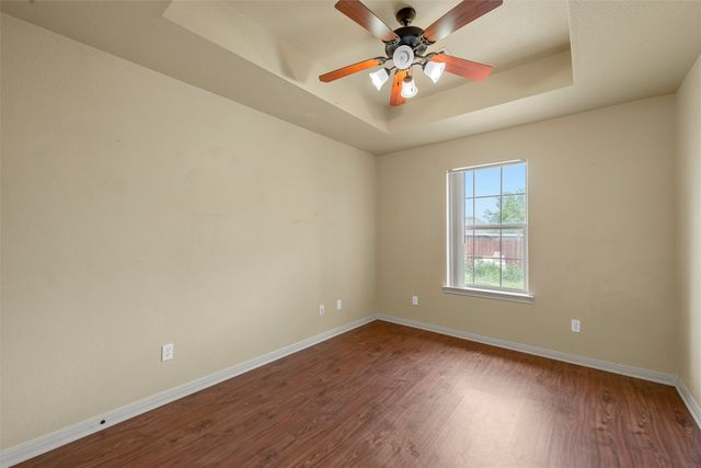 2524 Riders Way, Waco, TX 76712