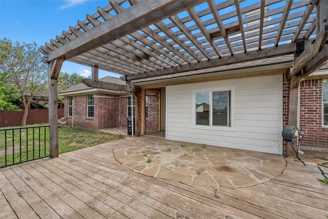 2524 Riders Way, Waco, TX 76712