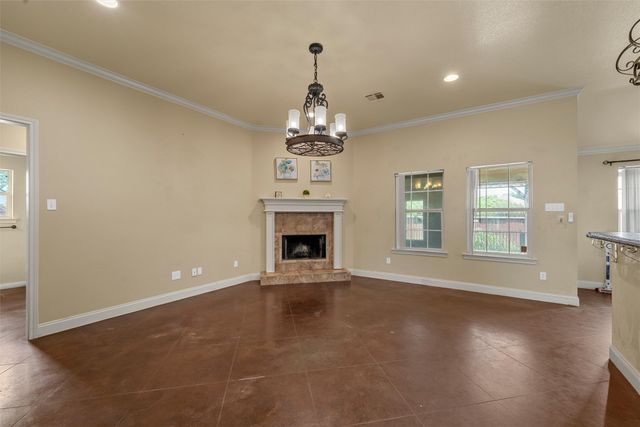 2524 Riders Way, Waco, TX 76712