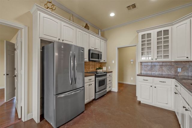2524 Riders Way, Waco, TX 76712