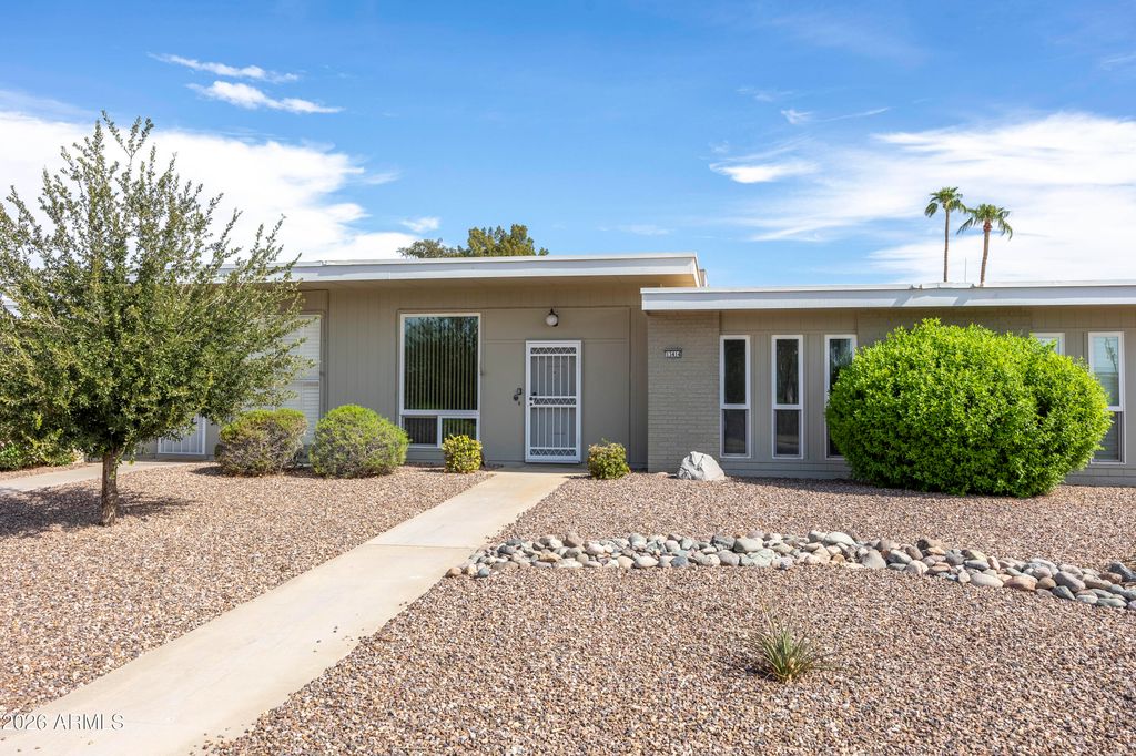 13414 N Hawthorn Drive, Sun City, AZ 85351 — exterior