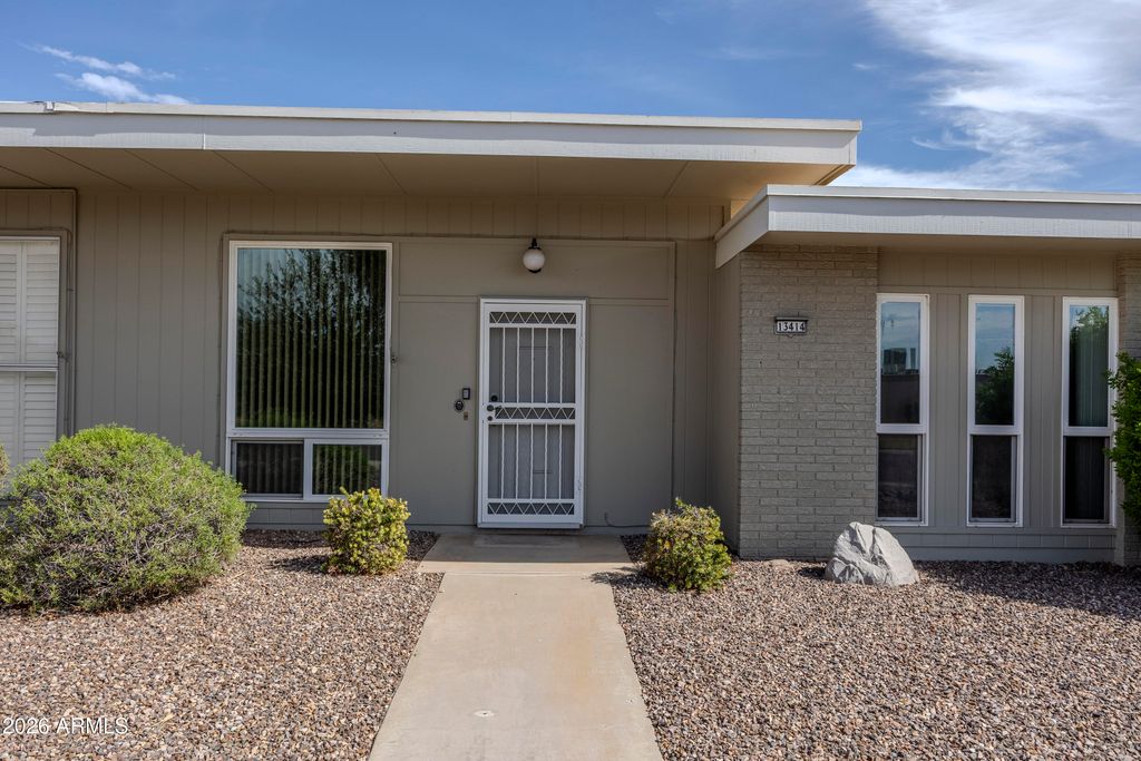 13414 N Hawthorn Drive, Sun City, AZ 85351 — photo 2
