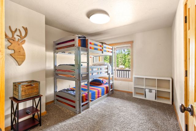 41650 Clover Creek Road, Klamath Falls, OR 97601