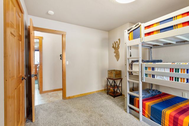 41650 Clover Creek Road, Klamath Falls, OR 97601