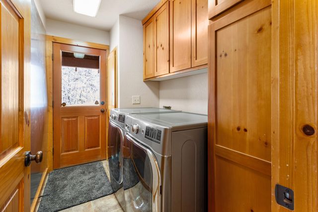 41650 Clover Creek Road, Klamath Falls, OR 97601